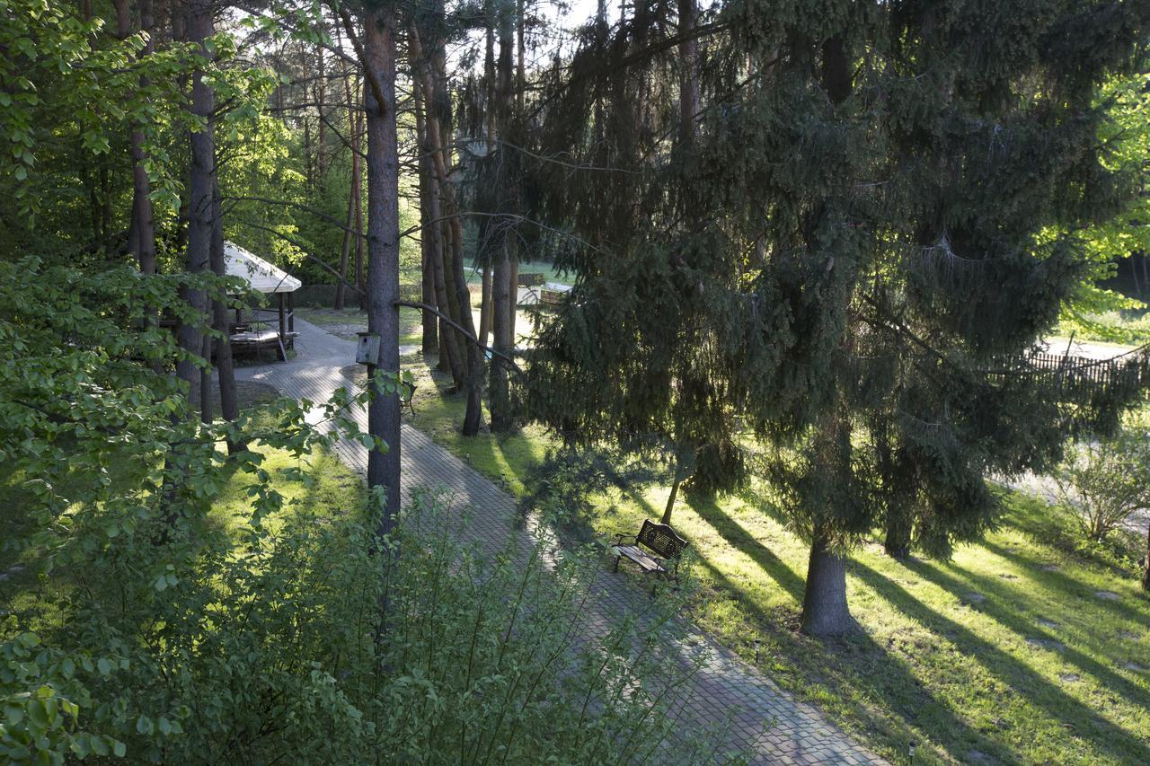 Ostoya Roztocze Hotel Szczebrzeszyn Exterior photo